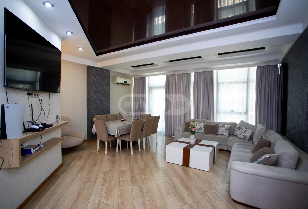 For Rent 4 Room Apartment, 1 of 12