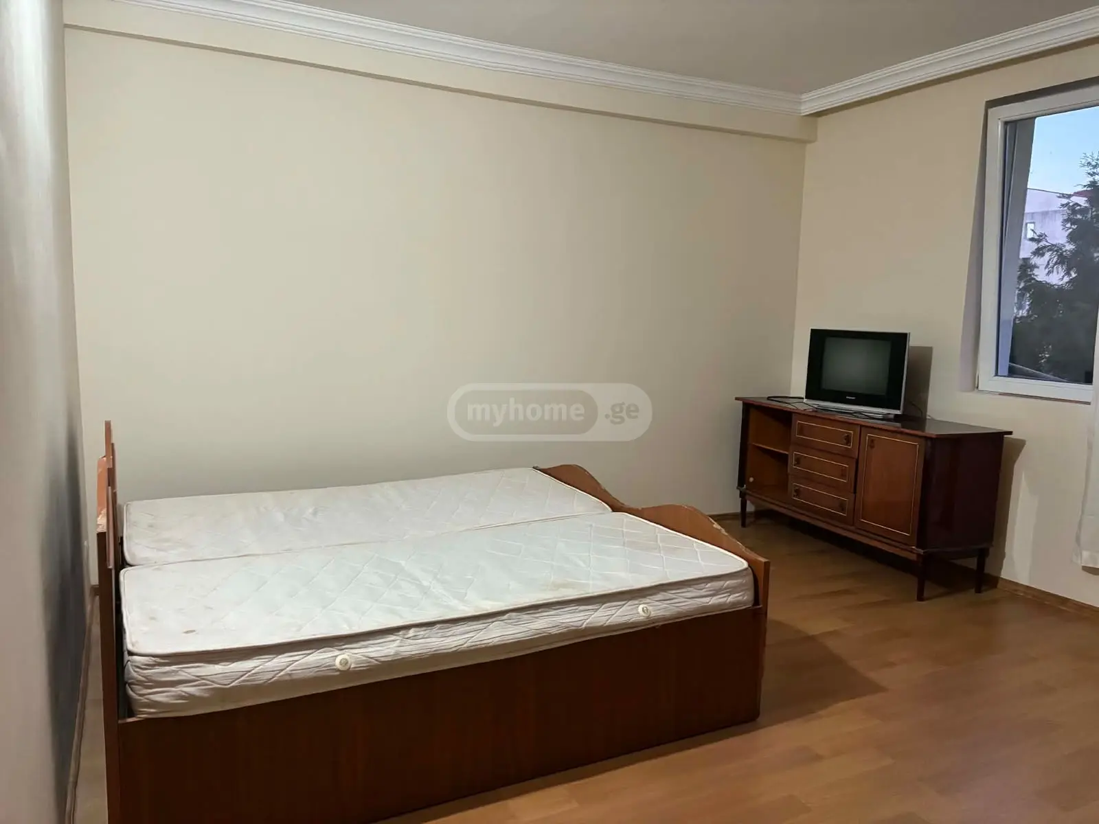 For Sale 3 Room Apartment view 1