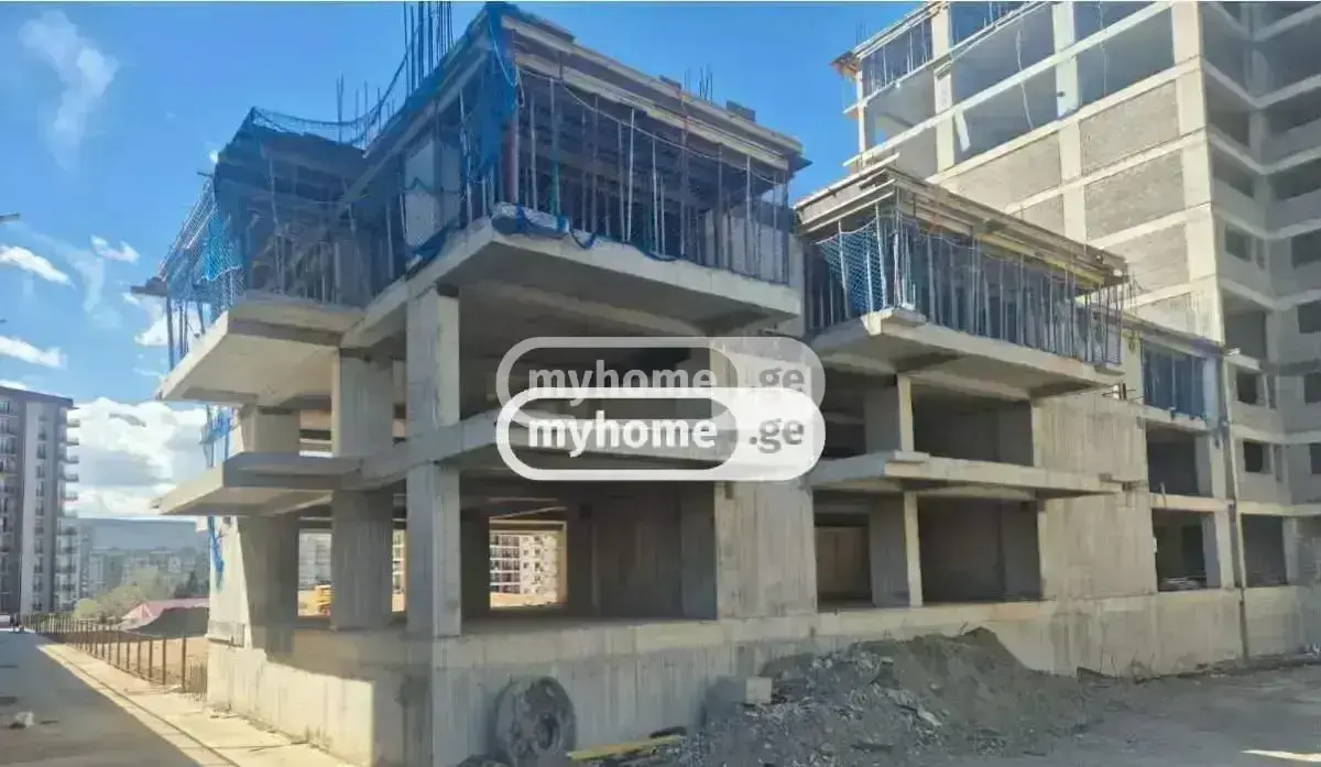 For Sale 3 Room Apartment Tabakhmelashi view 4
