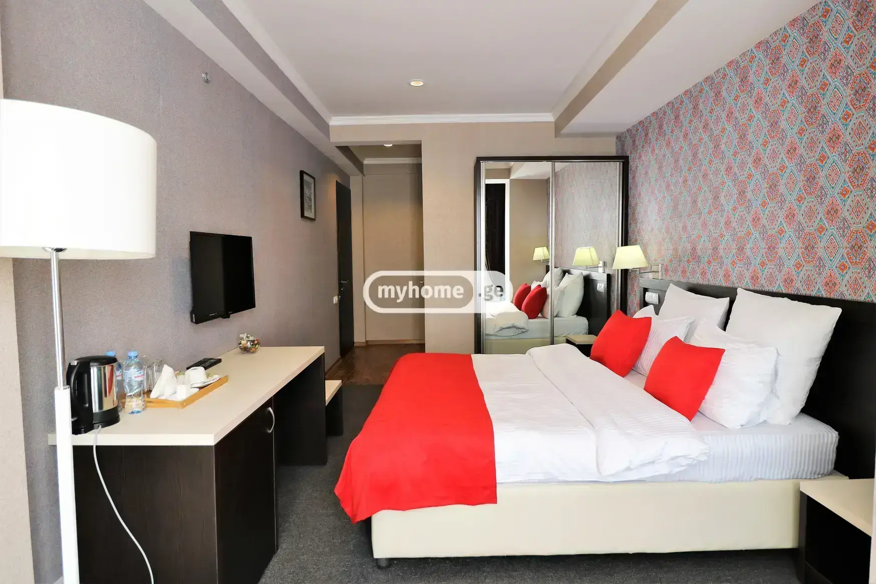 For Sale 10+ Room Sastumro Isanshi, 1 of 10