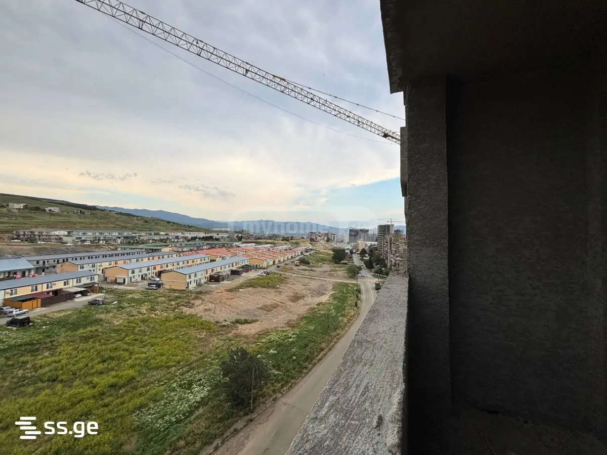 For Sale 3 Room Apartment Tabakhmelashi view 12
