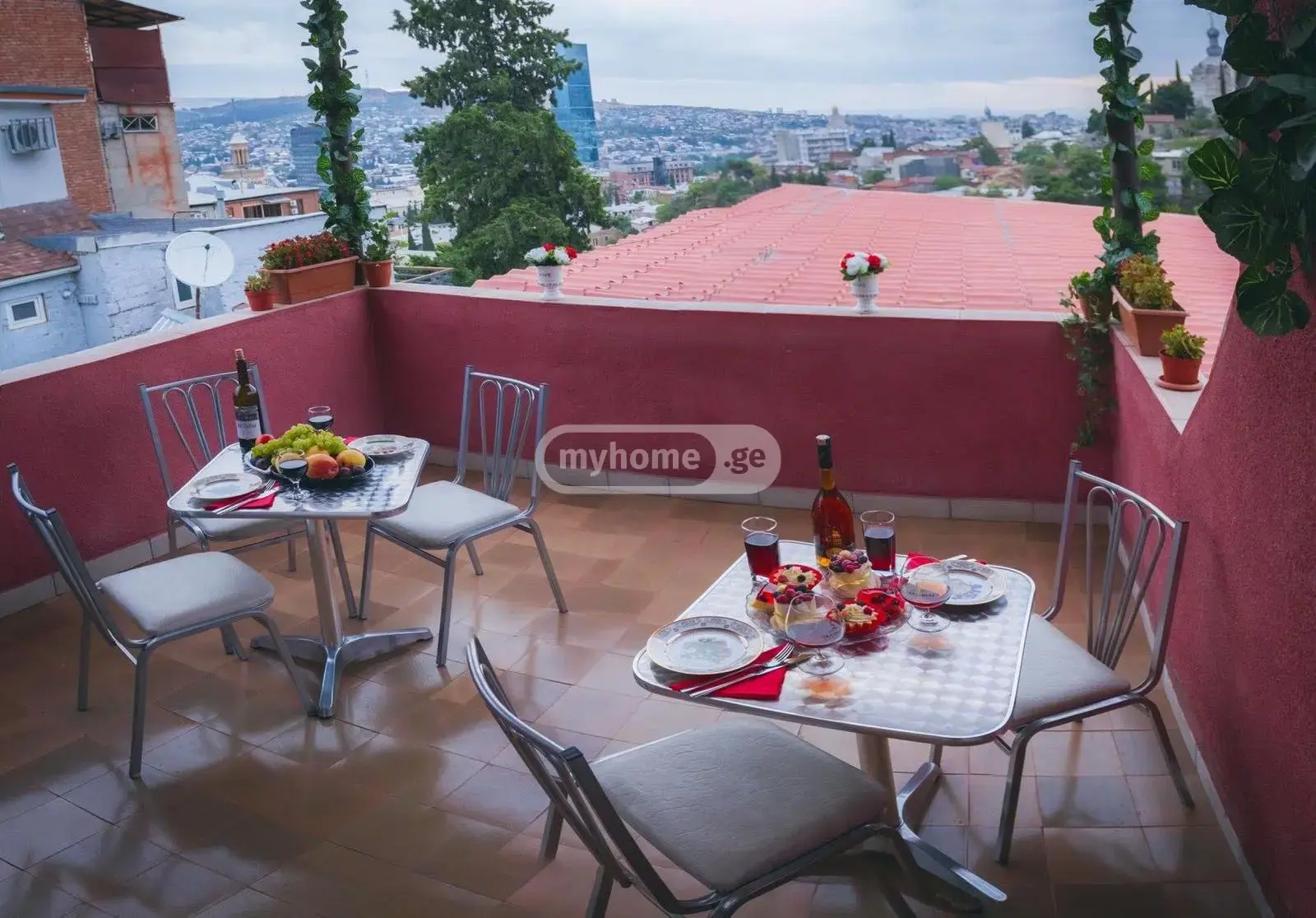For Sale 6 Room Private House Veraze view 1