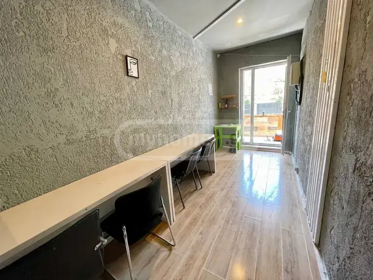 For Sale 10+ Room Sastumro Isanshi, 7 of 12