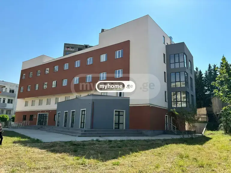 For Rent 10+ Room Sastumro In Saburtalo, 2 of 10