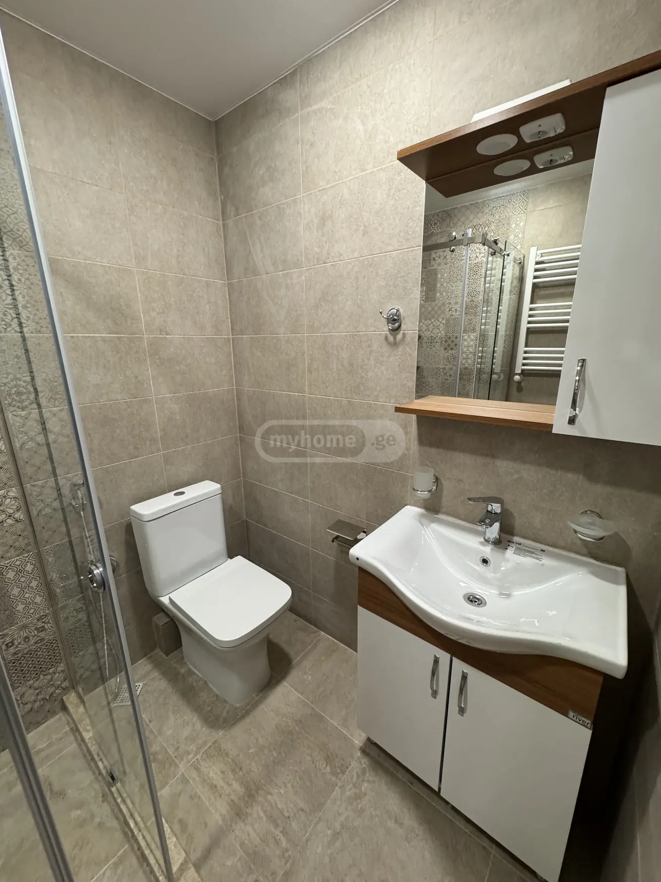For Sale 2 Room Apartment view 9
