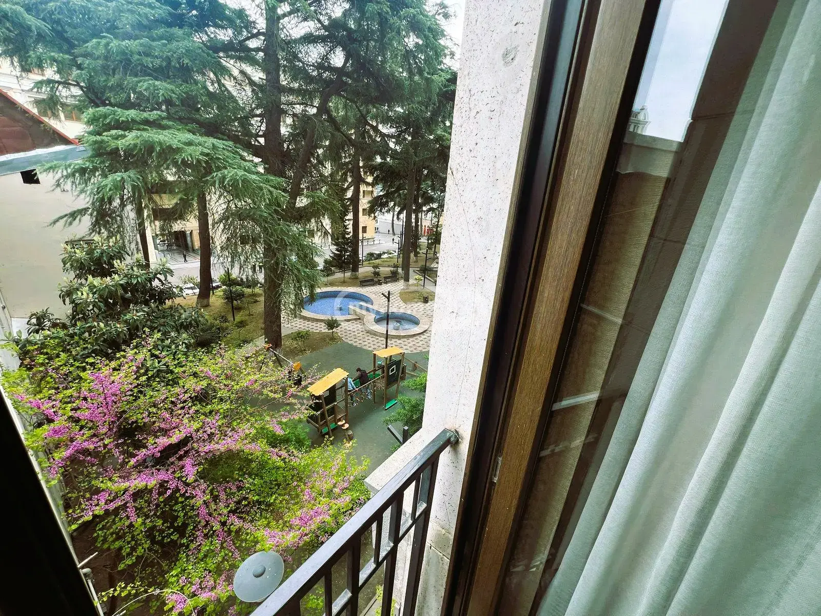 Daily Rent 2 Room Apartment Mtatsmindaze view 24