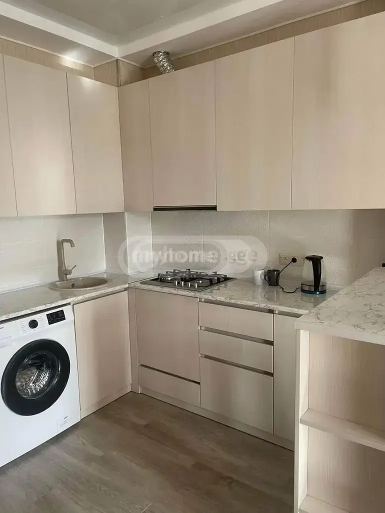 For Sale 2 Room Apartment Kutaisshi view 3