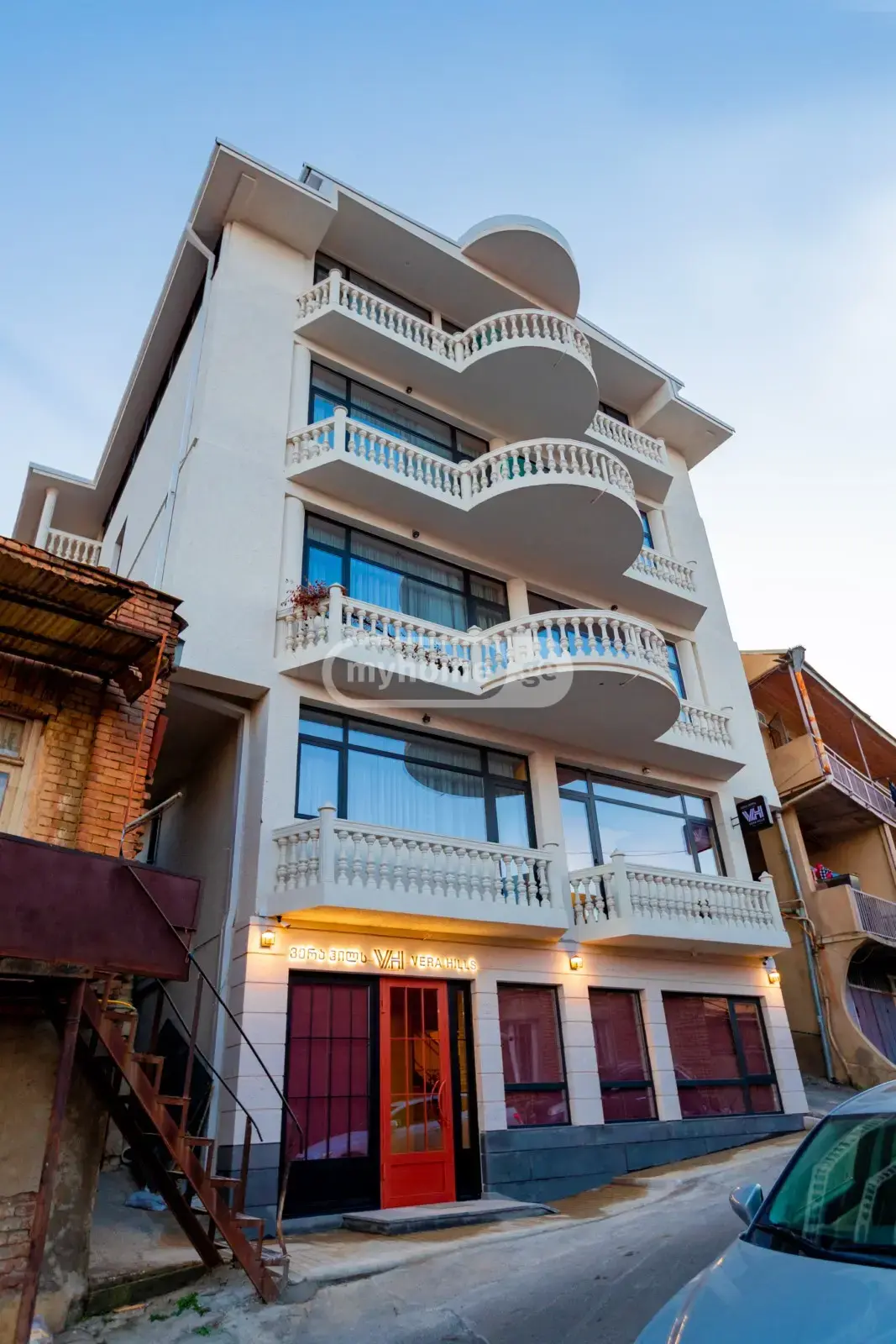For Sale 10+ Room Sastumro Veraze view 7