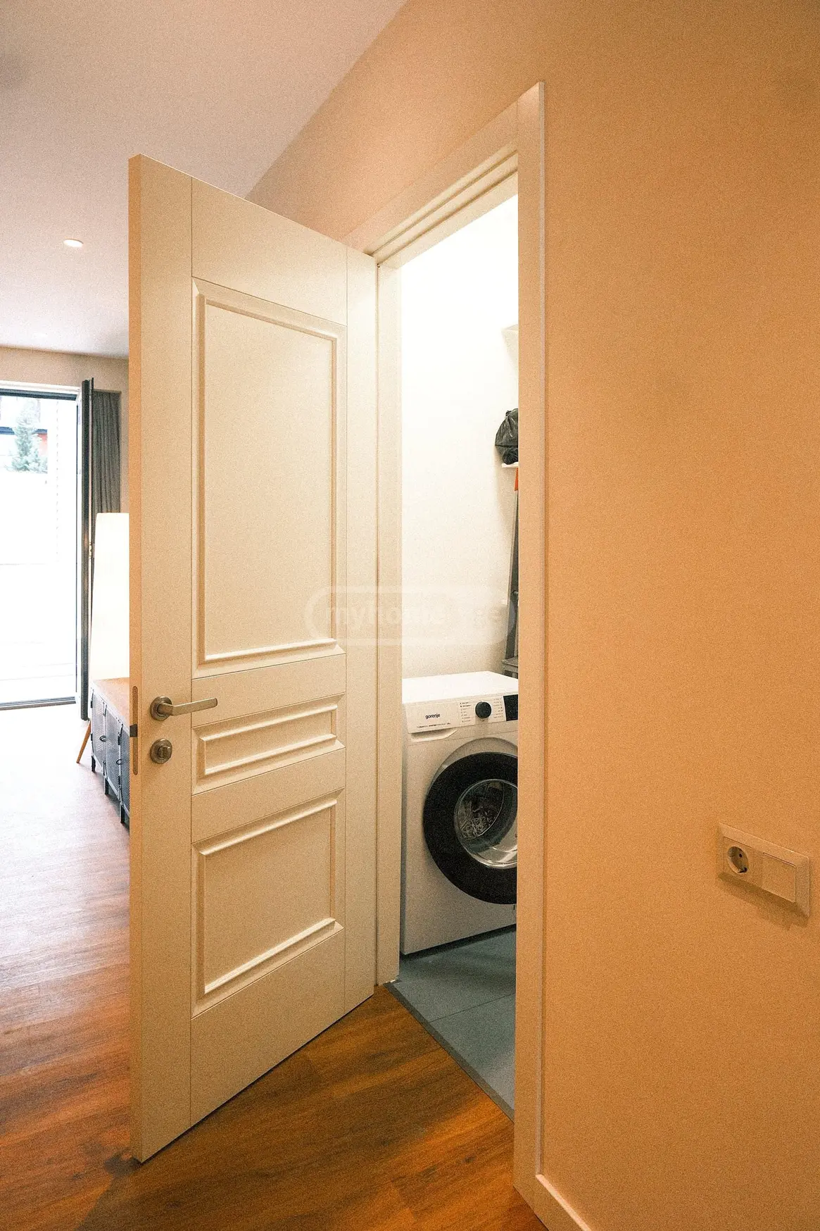 For Rent 3 Room Apartment, 10 of 12