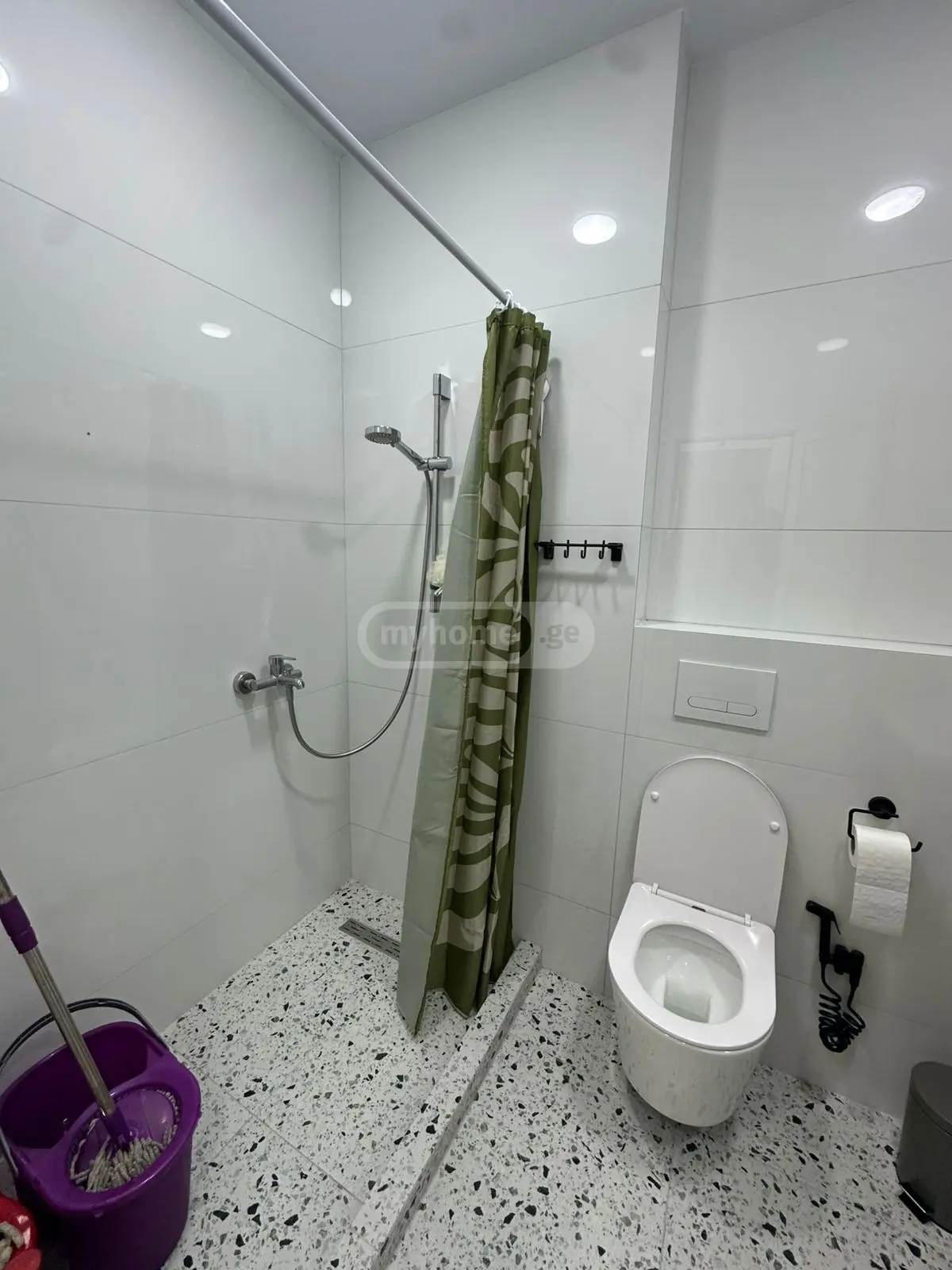 For Sale 3 Room Apartment view 9