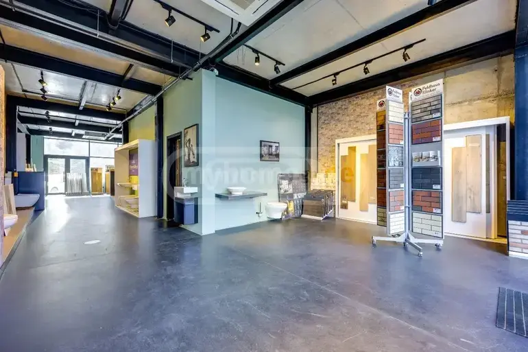 For Rent Universaluri Commercial Space Dighmis Masivshi view 6