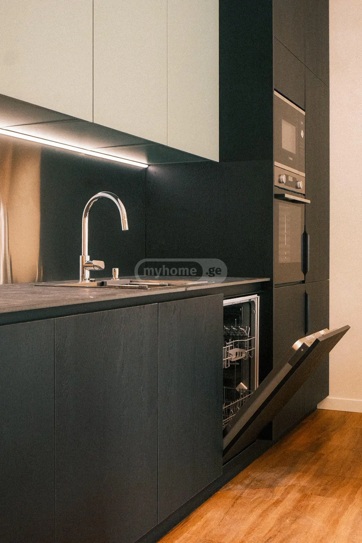 For Rent 3 Room Apartment, 4 of 12