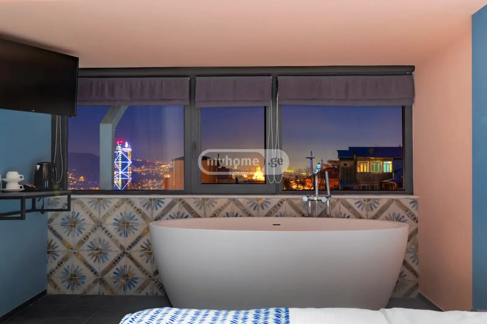 For Sale 10+ Room Sastumro Veraze view 4