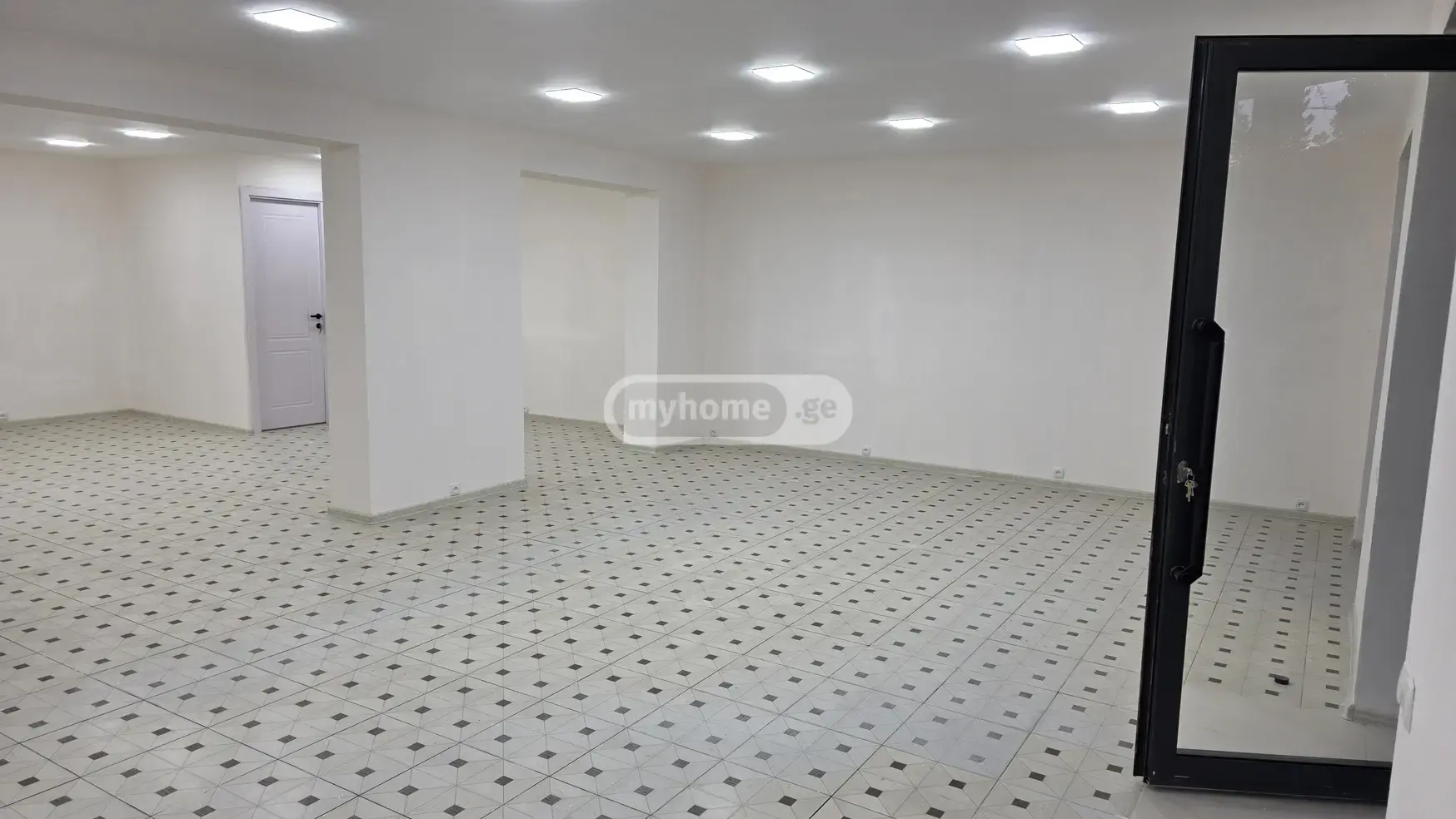 For Rent Universaluri Commercial Space Zestaponshi view 4