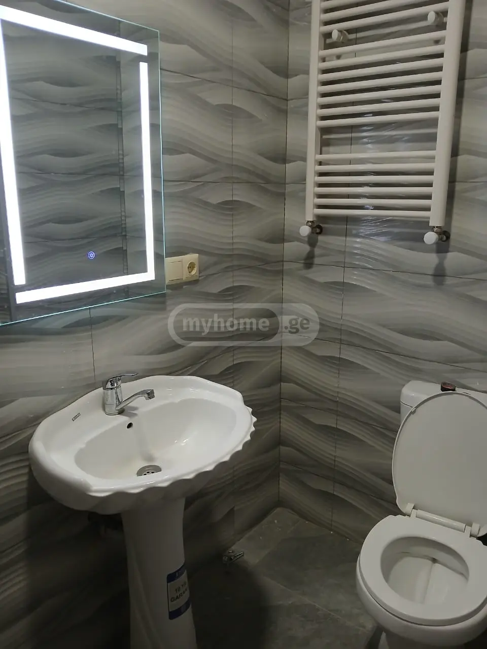 Daily Rent 3 Room Apartment view 5