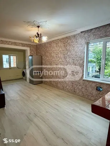 For Sale 3 Room Apartment Kutaisshi view 7