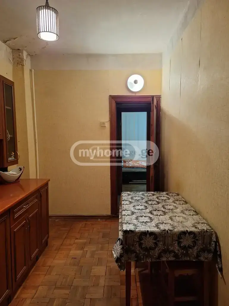 For Sale 2 Room Apartment Kutaisshi view 2