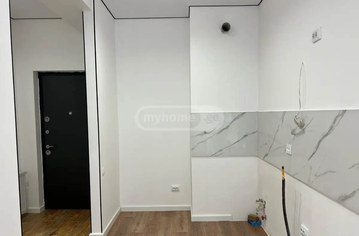 For Sale 2 Room Apartment Tabakhmelashi view 9