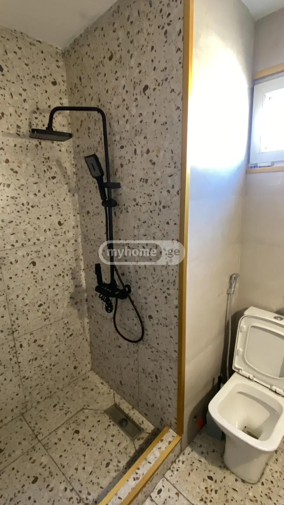For Sale 9 Room Private House Veraze view 2
