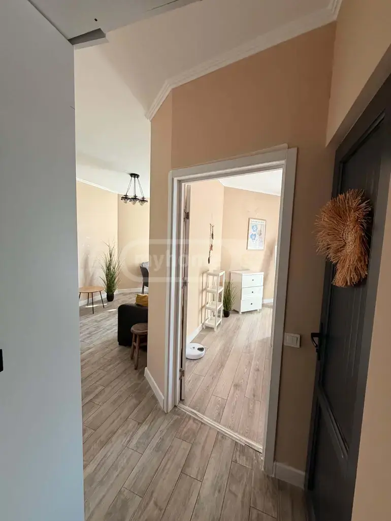 For Sale 2 Room Apartment view 9