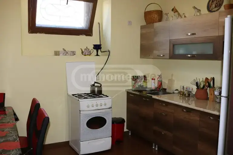 For Rent 10+ Room Sastumro San. Zonashi, 4 of 12