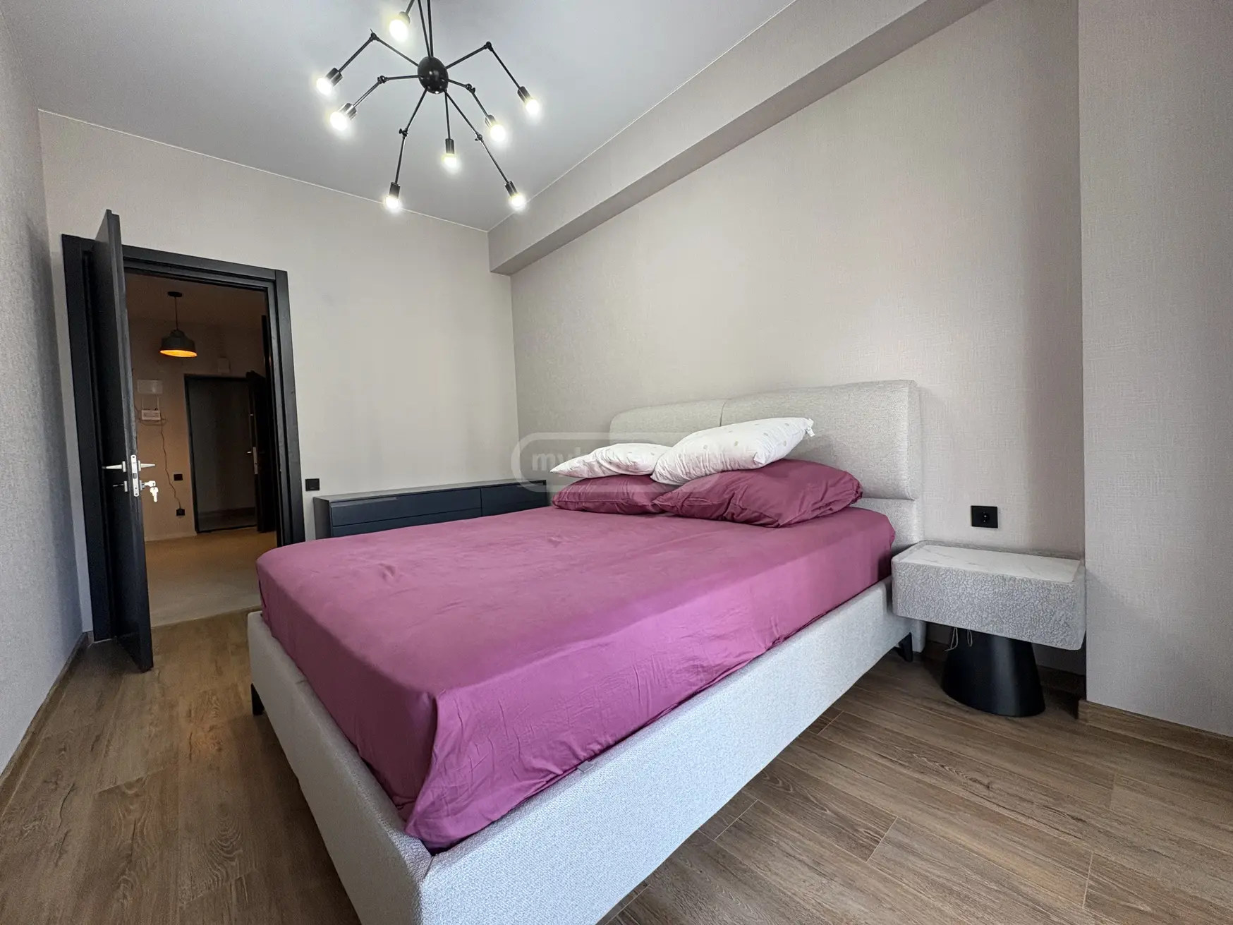 For Rent 3 Room Apartment, 7 of 12