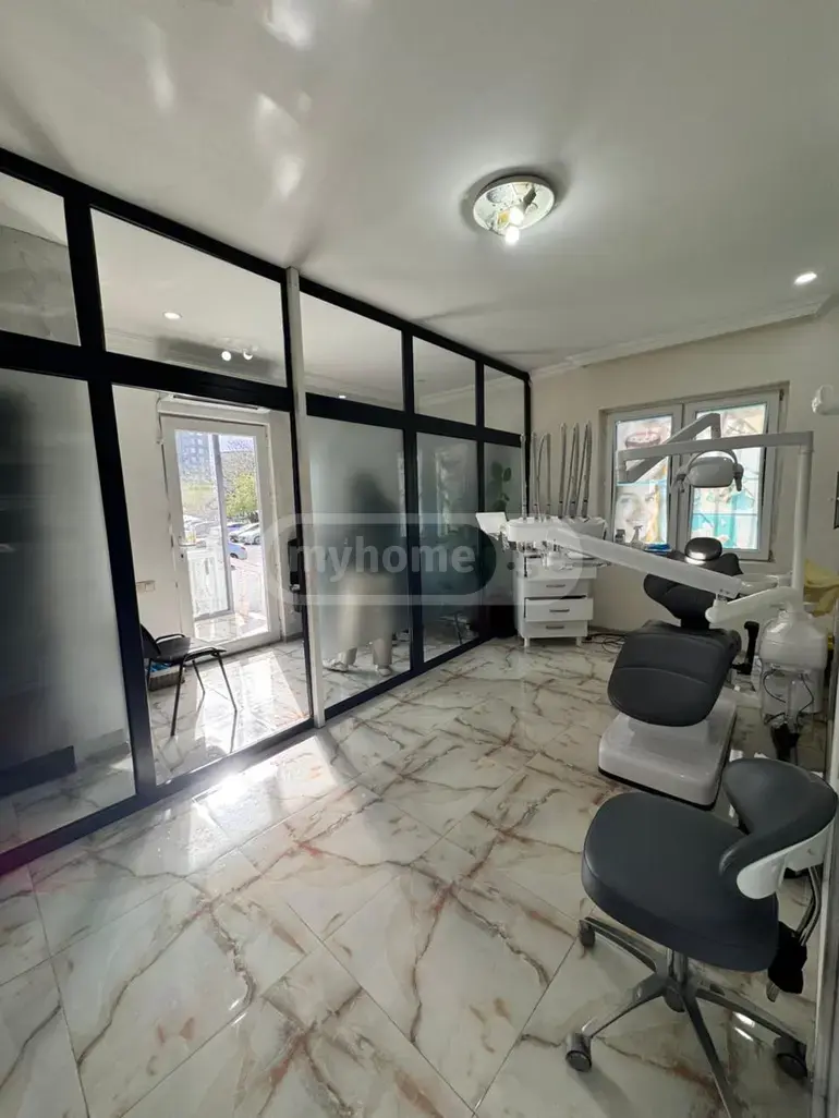 For Sale 3 Room Apartment view 5