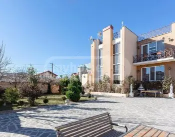 For Rent 10+ Room Sastumro Nadzaladevshi, 1 of 11