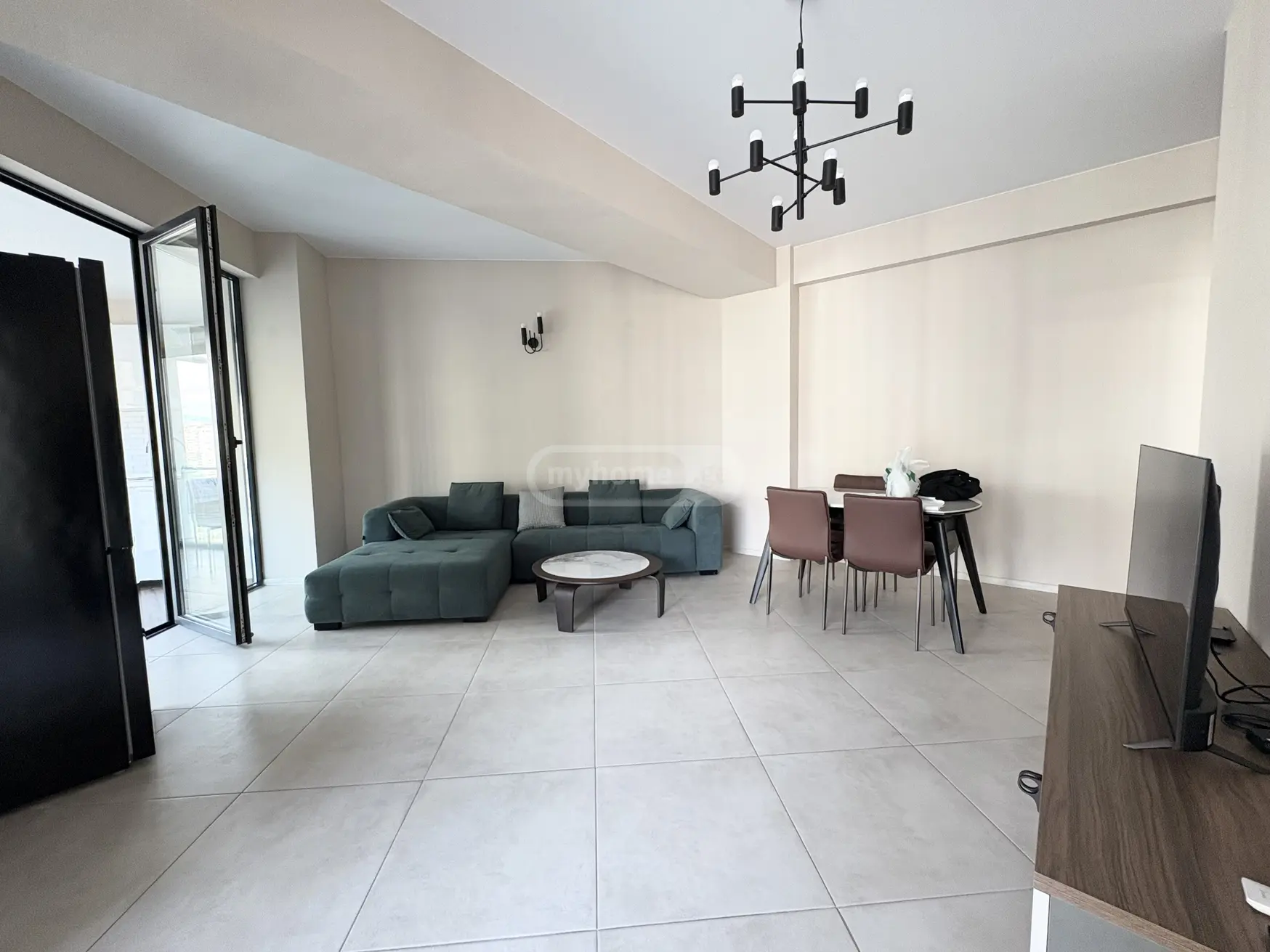 For Rent 3 Room Apartment, 4 of 12