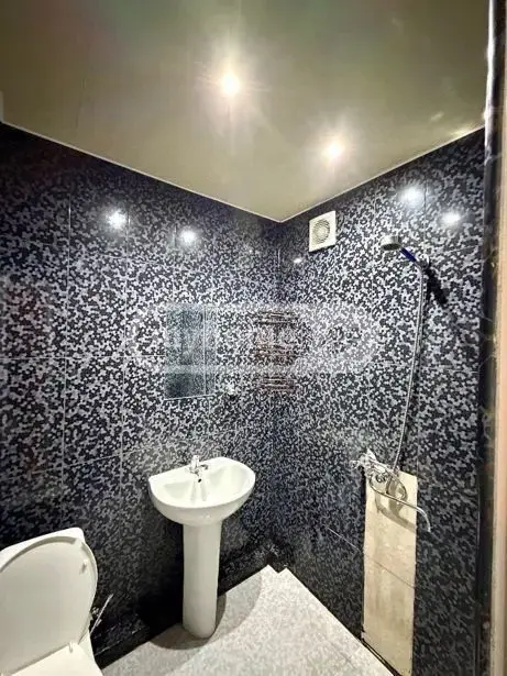 For Sale 3 Room Apartment Kutaisshi view 5
