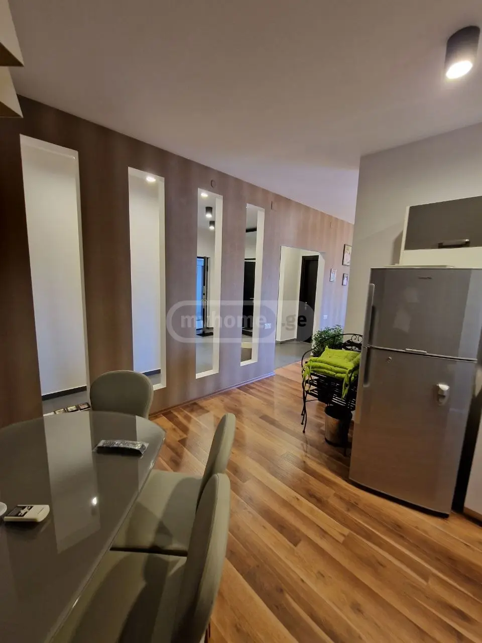 For Sale 4 Room Apartment view 6