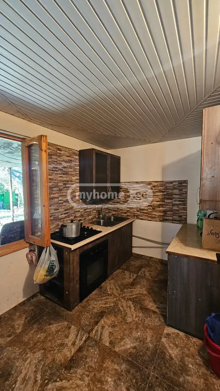 For Sale 8 Room Private House Gorshi view 9