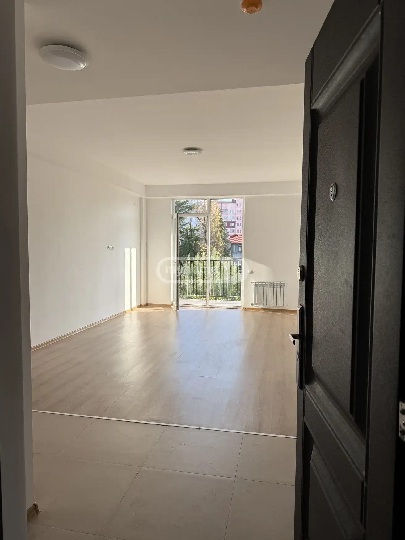 Продажа 2-комната Квартира view 5
