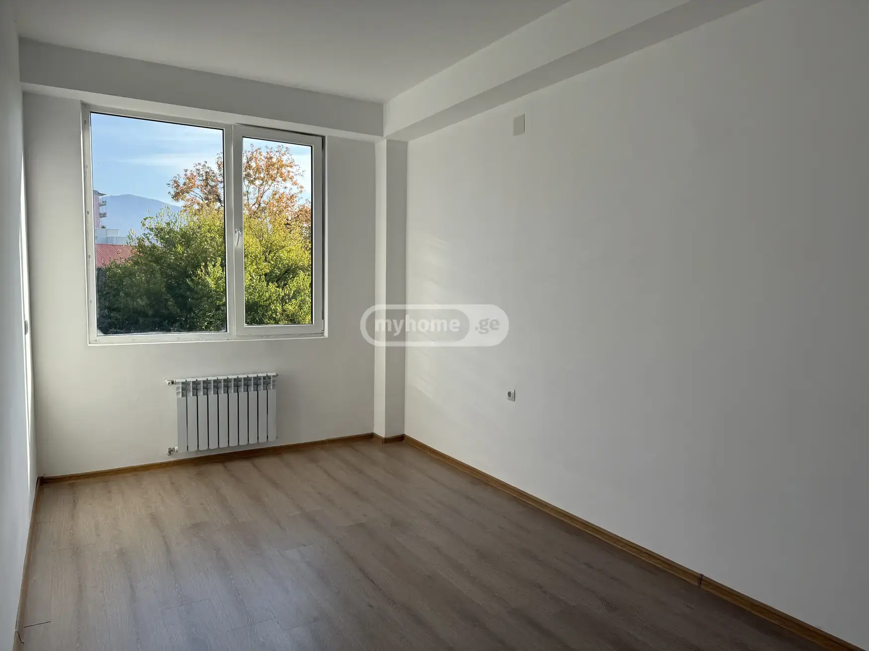 Продажа 2-комната Квартира view 3