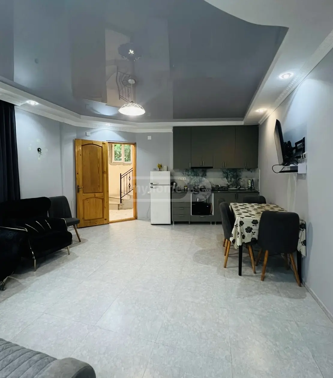 For Rent 2 Room Private House view 1