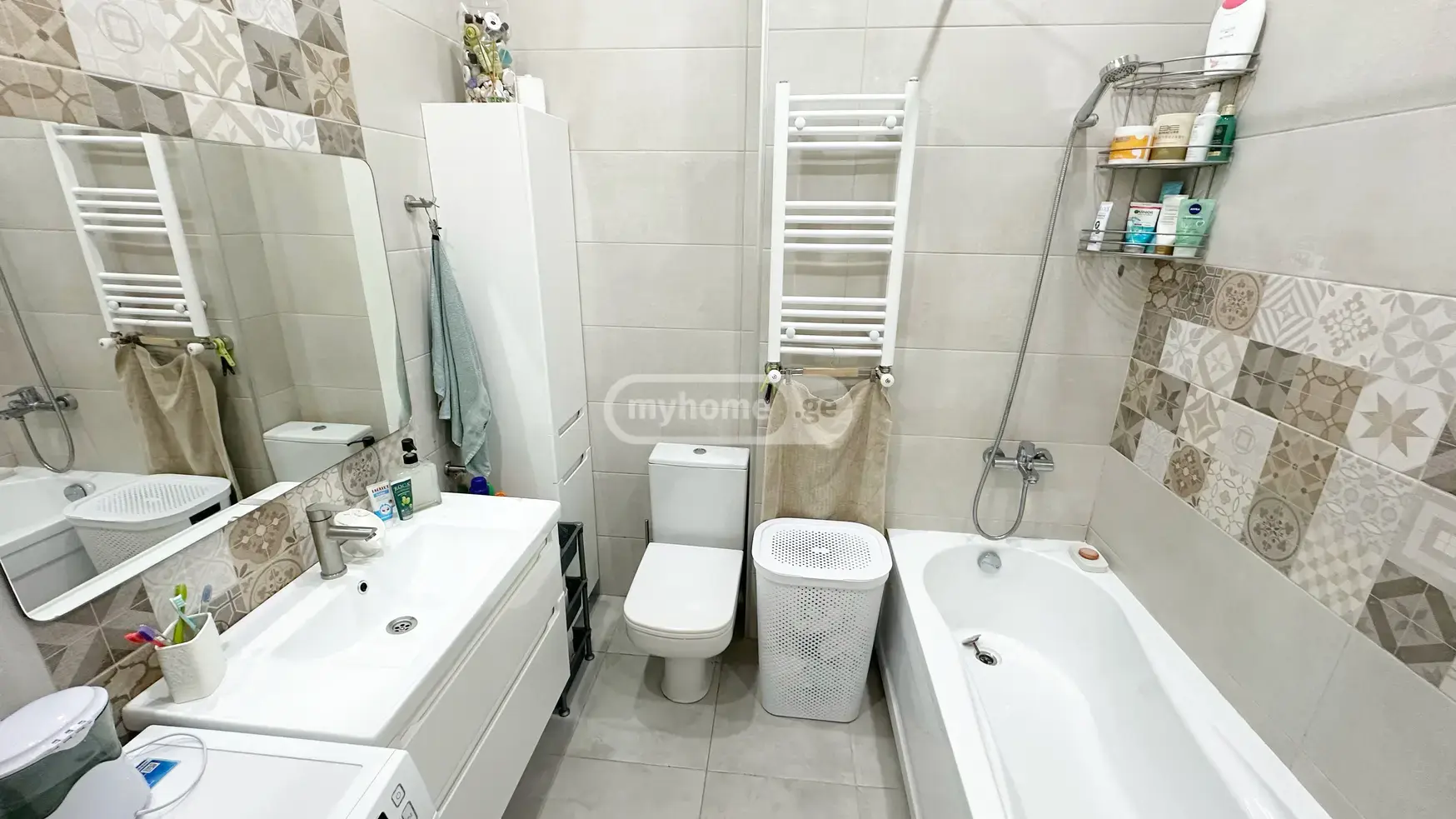 For Sale 4 Room Apartment view 8