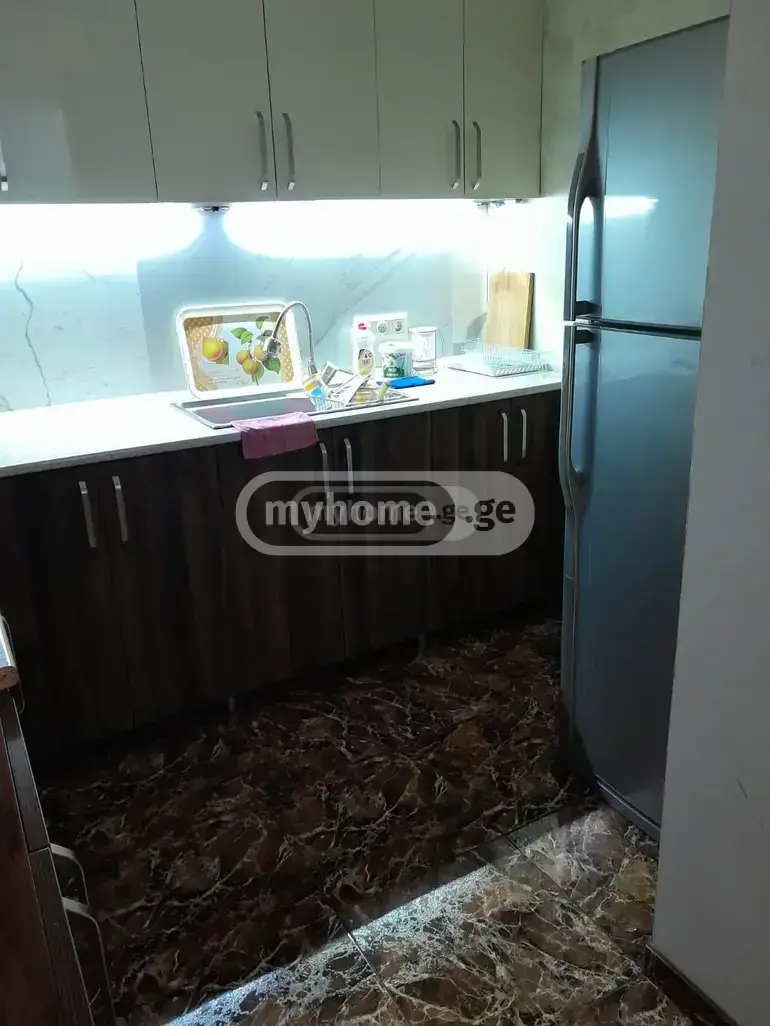 For Sale 3 Room Apartment Kutaisshi view 5