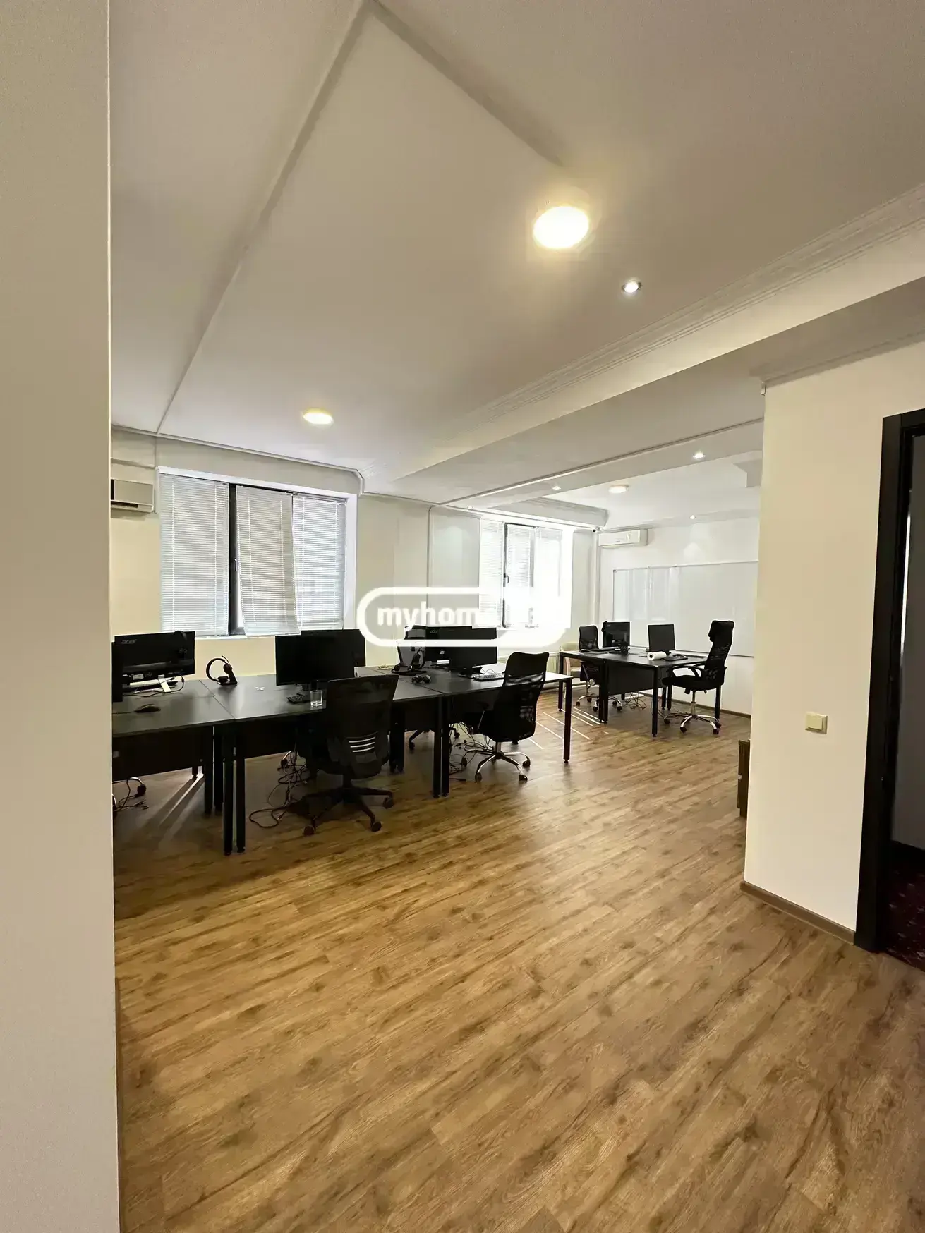 For Rent 10+ Room Sastumro In Vake, 10 of 11