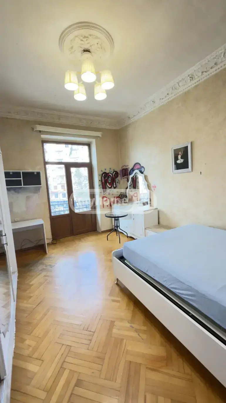 For Sale 3 Room Apartment Kutaisshi view 9