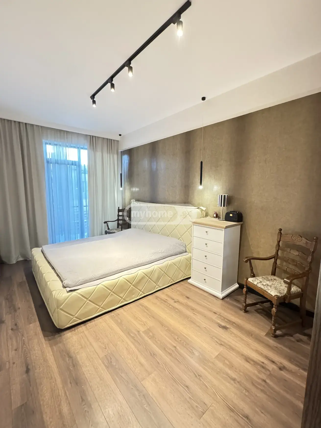 For Rent 3 Room Apartment Tsqnetshi view 7