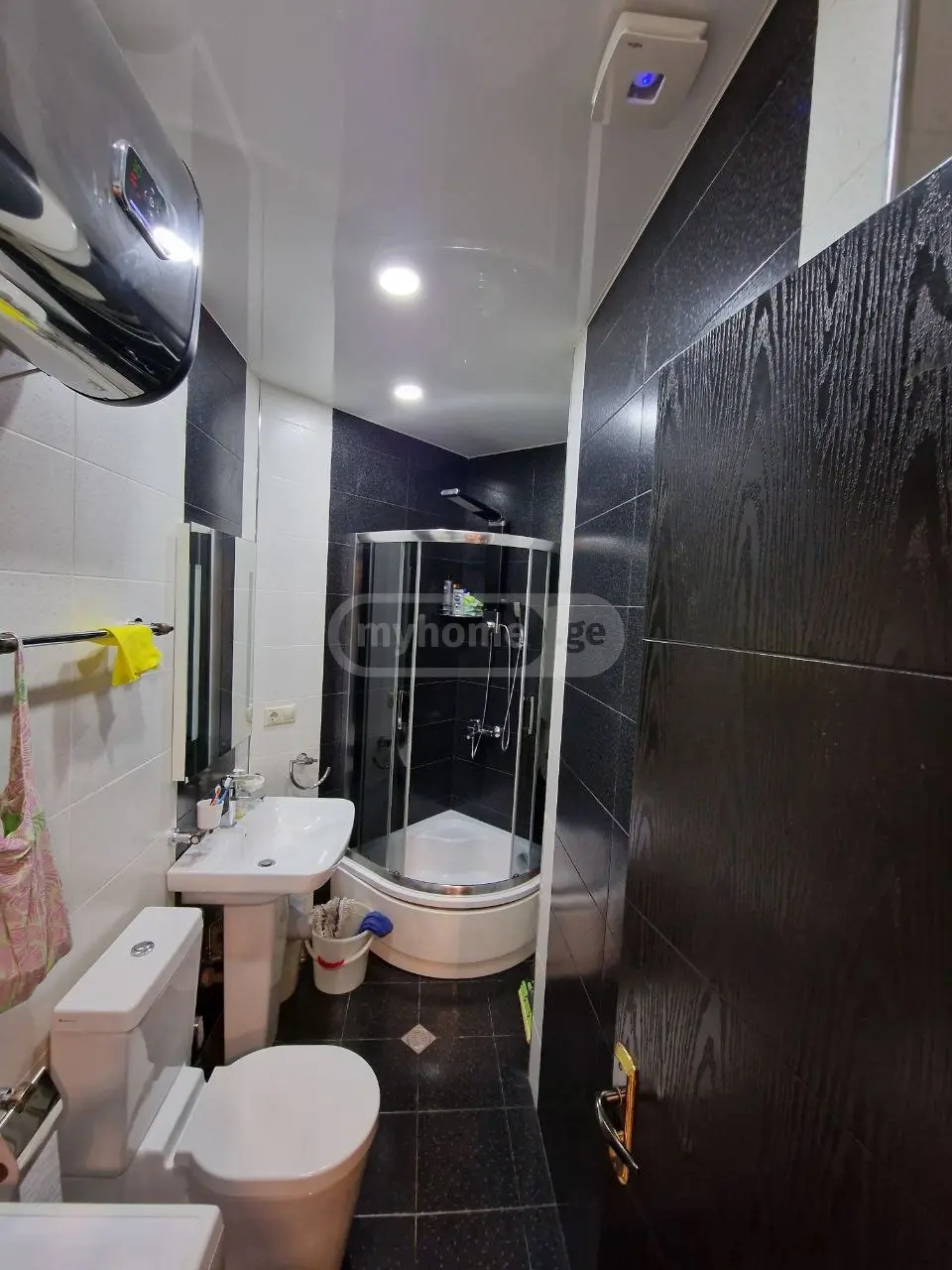 For Sale 4 Room Apartment view 10
