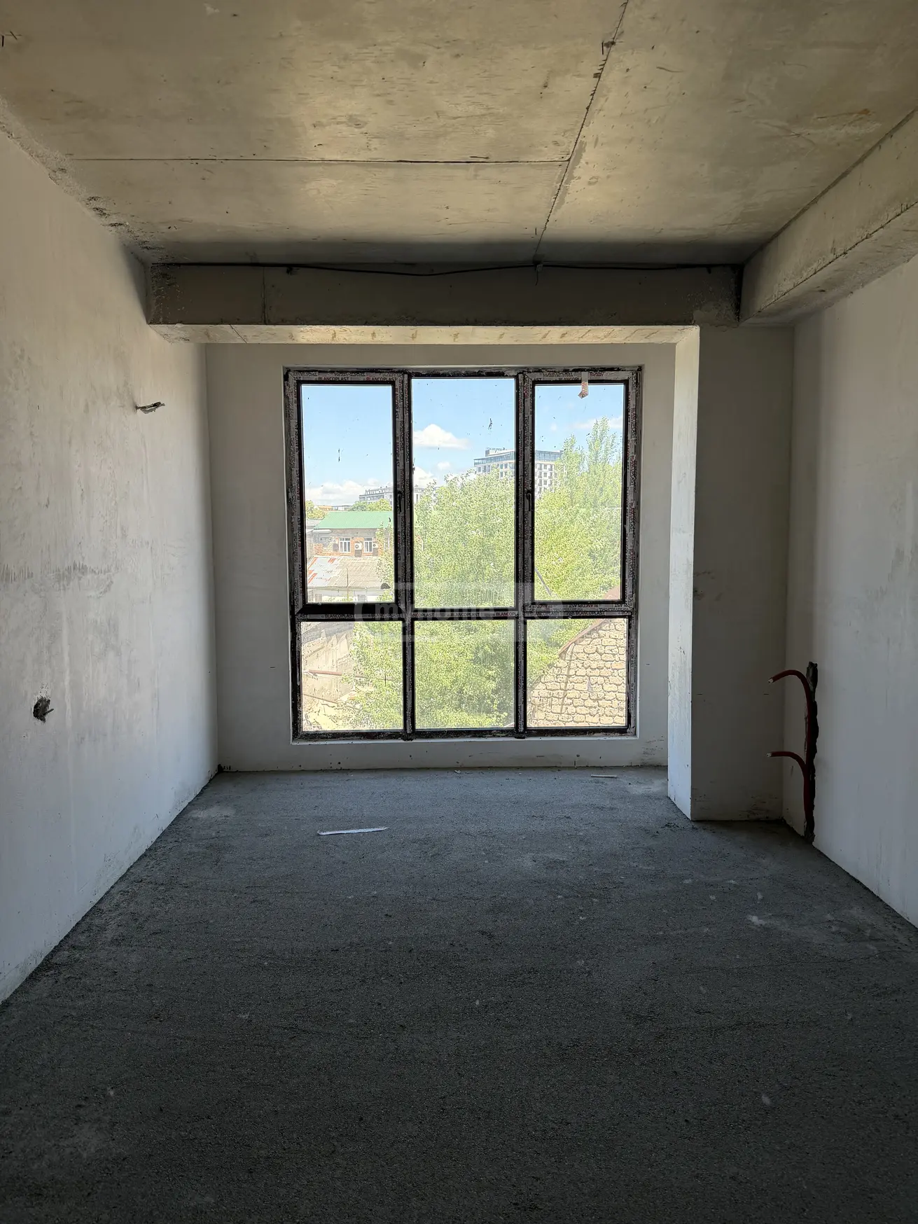 For Sale 3 Room Apartment Gorshi view 2