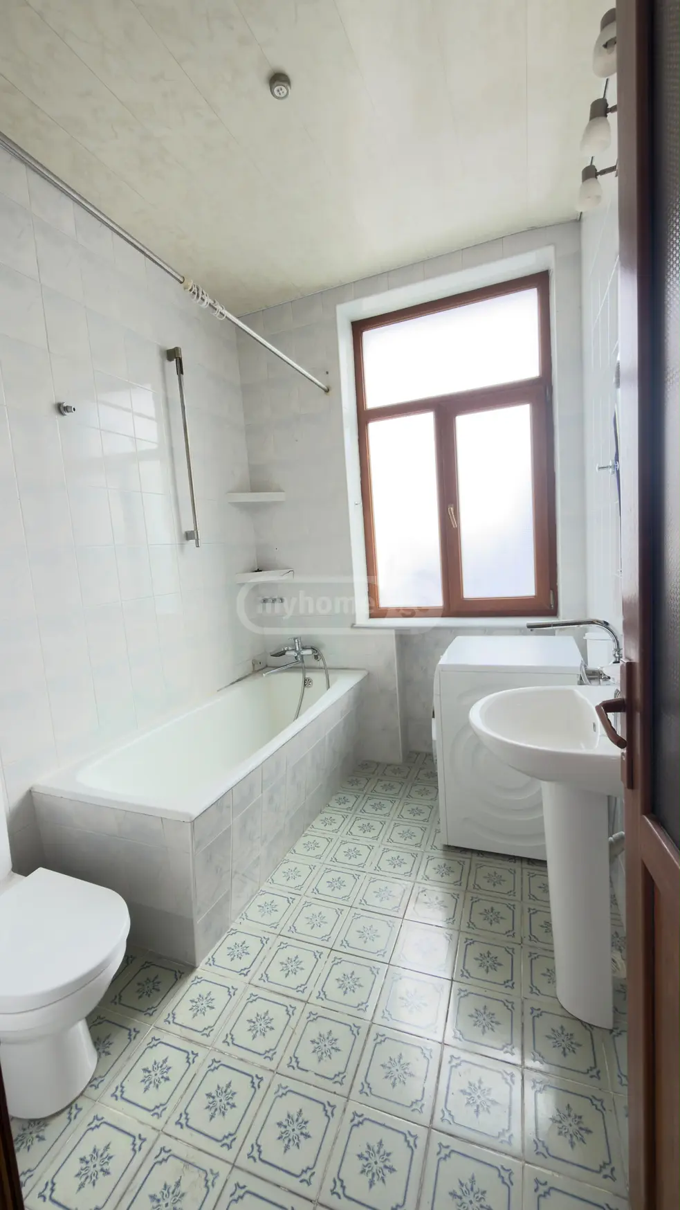 For Sale 3 Room Apartment Kutaisshi view 12