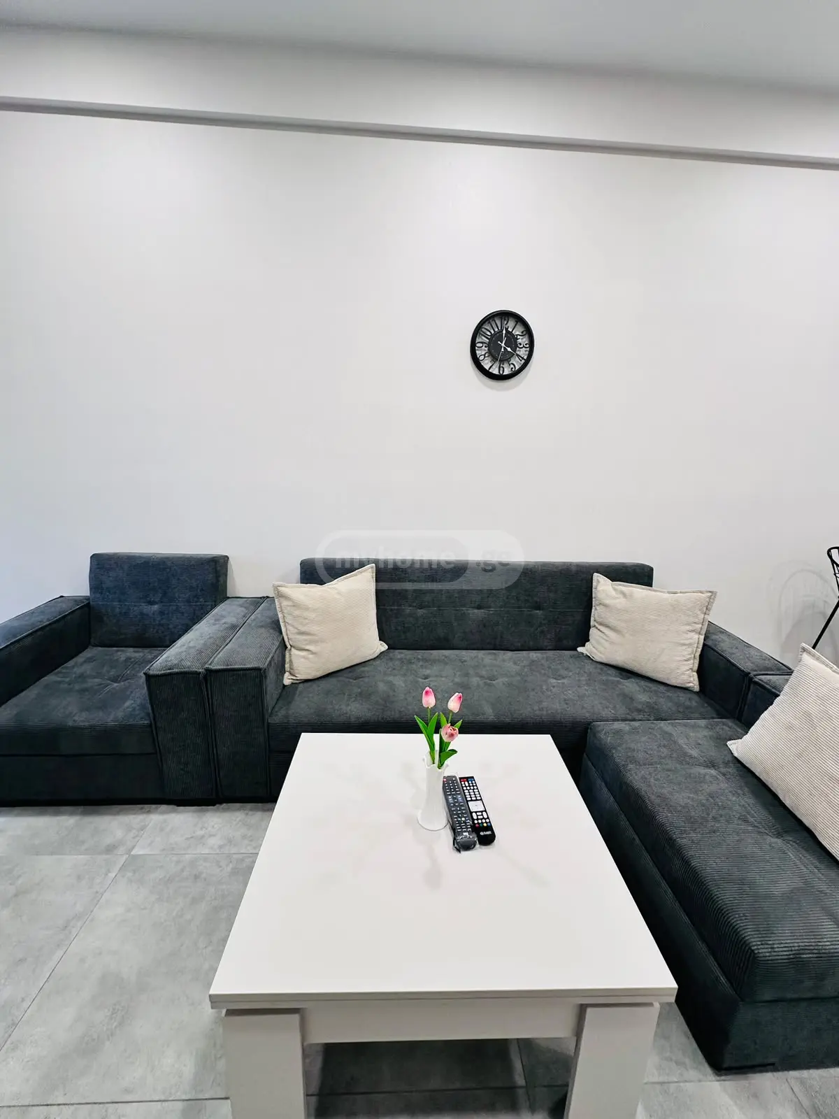 Daily Rent 2 Room Apartment Mukhianshi view 9