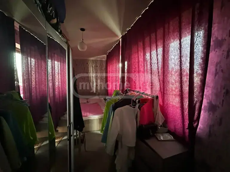 For Sale 3 Room Apartment view 5