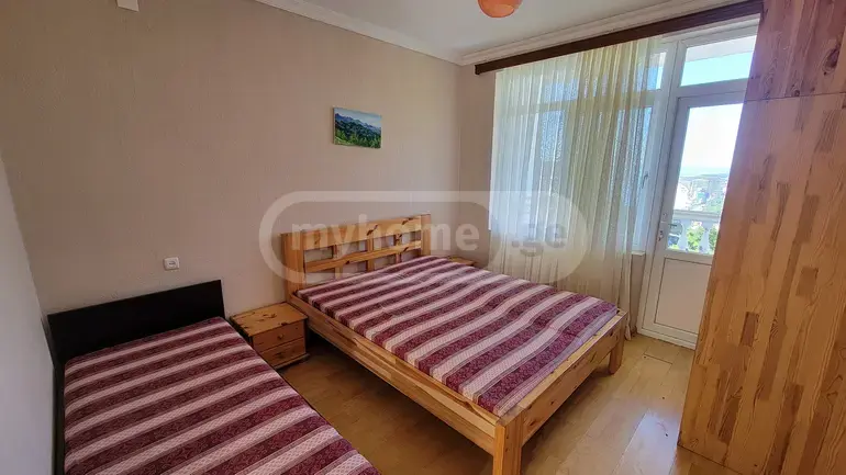 For Sale 8 Room Sastumro view 4