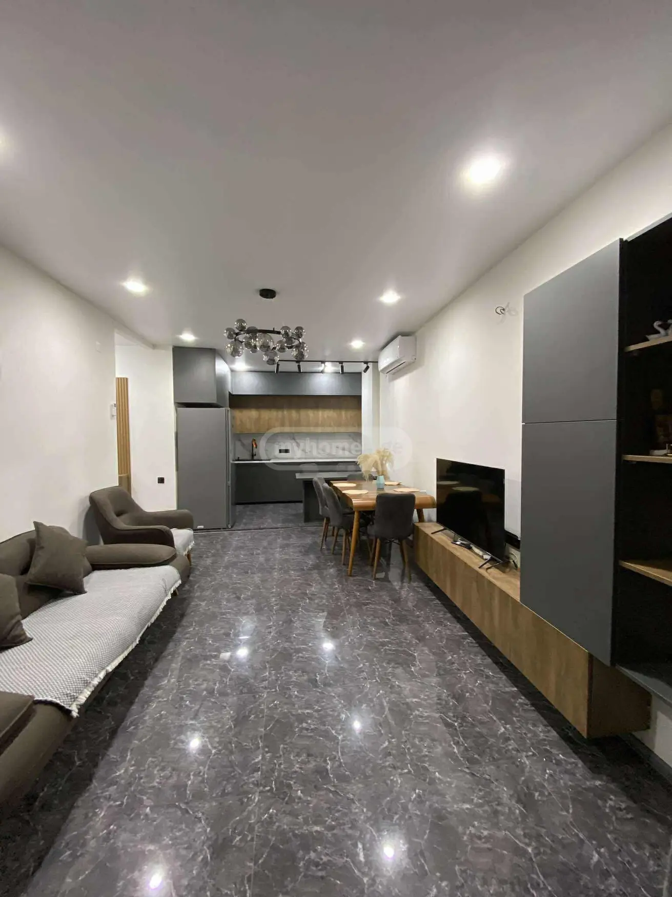 Daily Rent 4 Room Apartment view 8