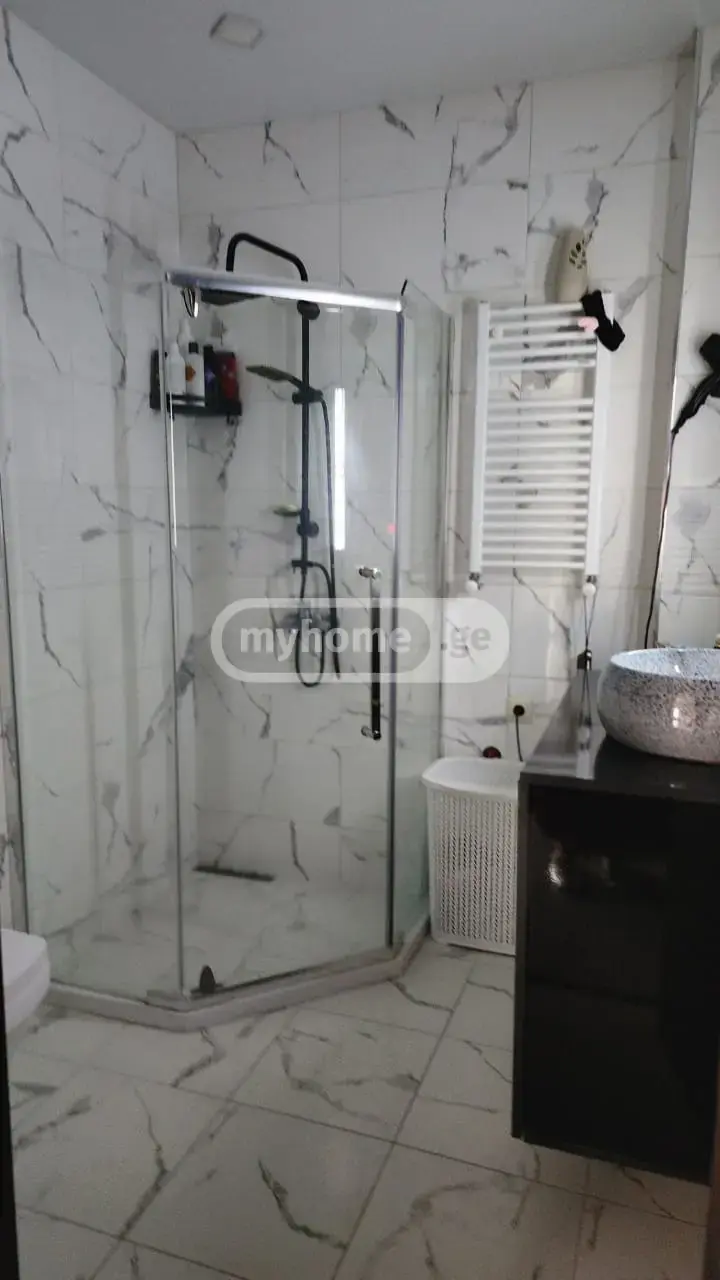 For Sale 3 Room Apartment view 5