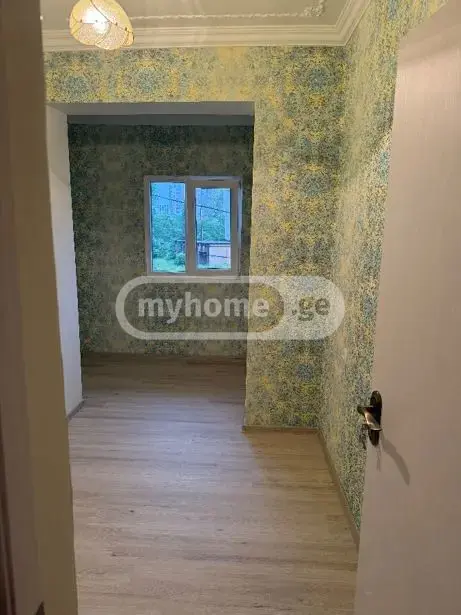 For Sale 3 Room Apartment Kutaisshi view 6
