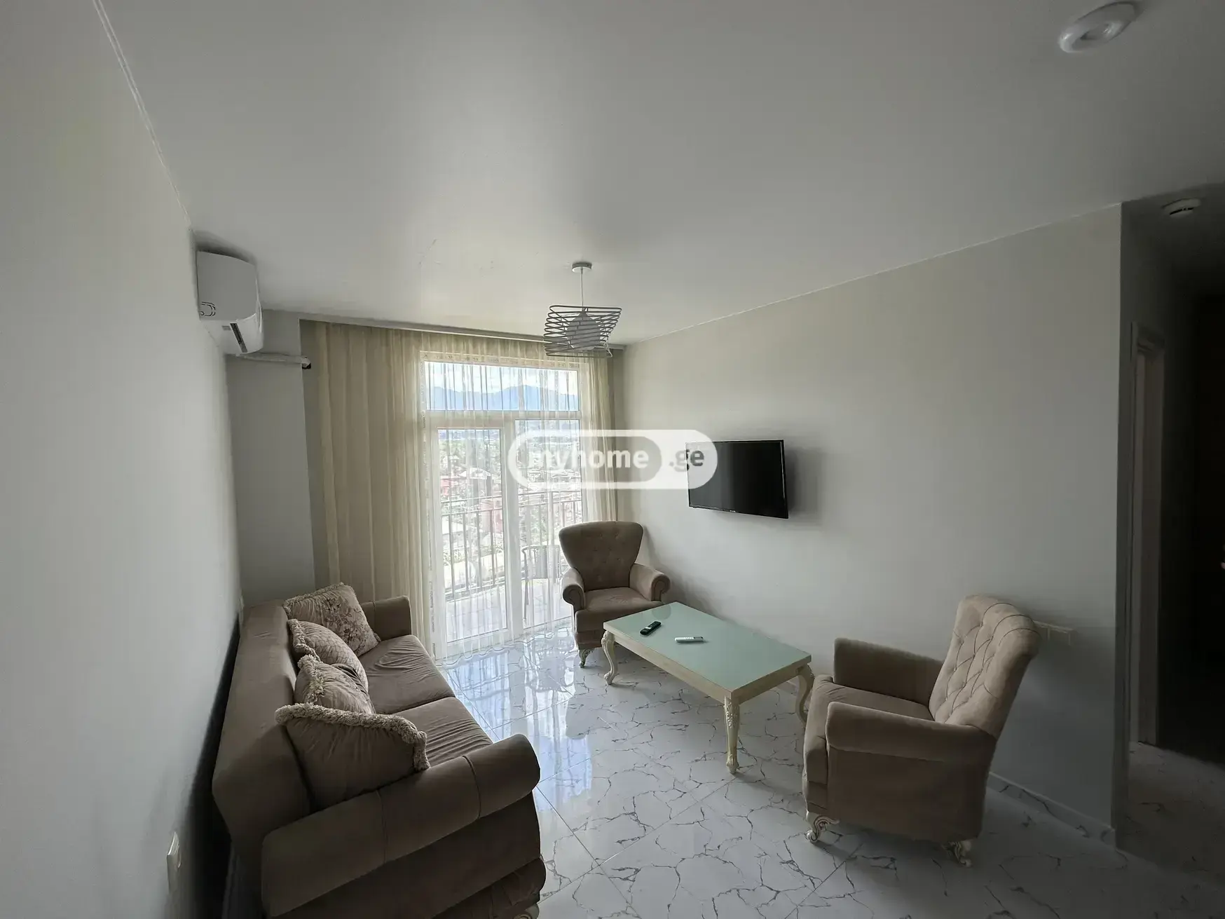 For Sale 2 Room Apartment view 2